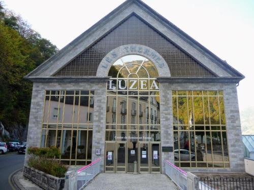 Tres Bel Appartement T3 Hyper Centre Entierement Renove En 2022 Luz-Saint-Sauveur Exterior photo