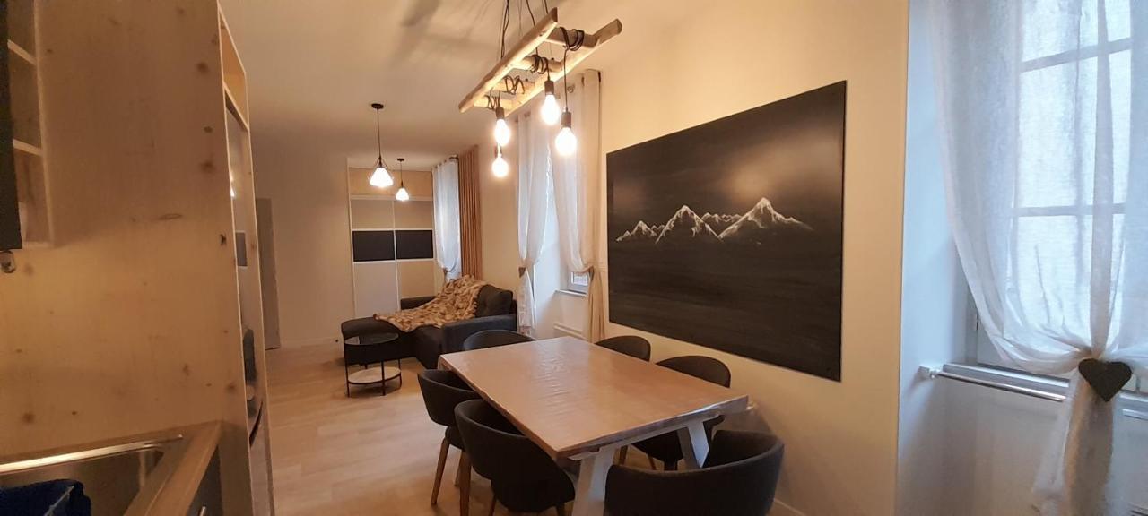 Tres Bel Appartement T3 Hyper Centre Entierement Renove En 2022 Luz-Saint-Sauveur Exterior photo
