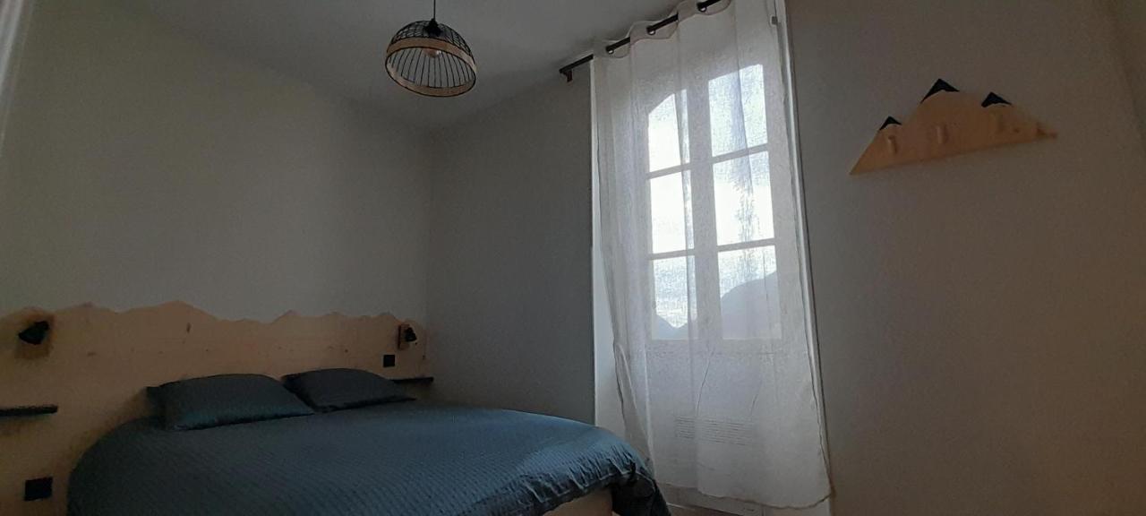 Tres Bel Appartement T3 Hyper Centre Entierement Renove En 2022 Luz-Saint-Sauveur Exterior photo